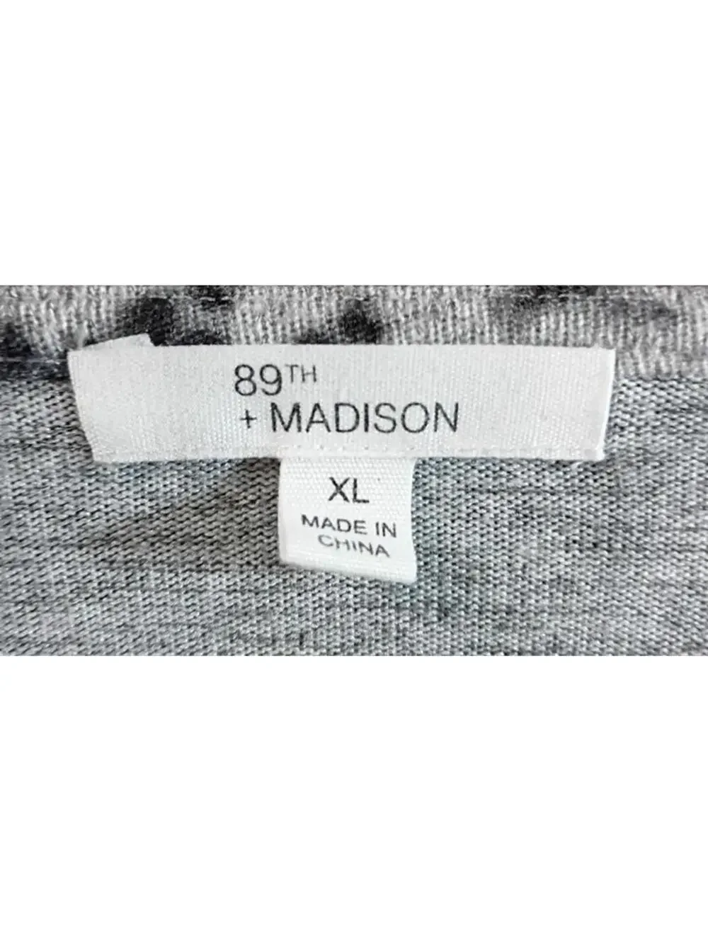 89th + Madison Snakeskin Print Grommet V-Neck Top XL